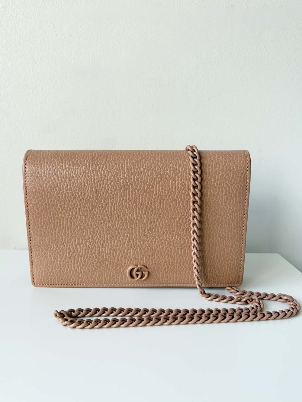 Gucci Beige/Taupe Leather Chain Crossbody Bag